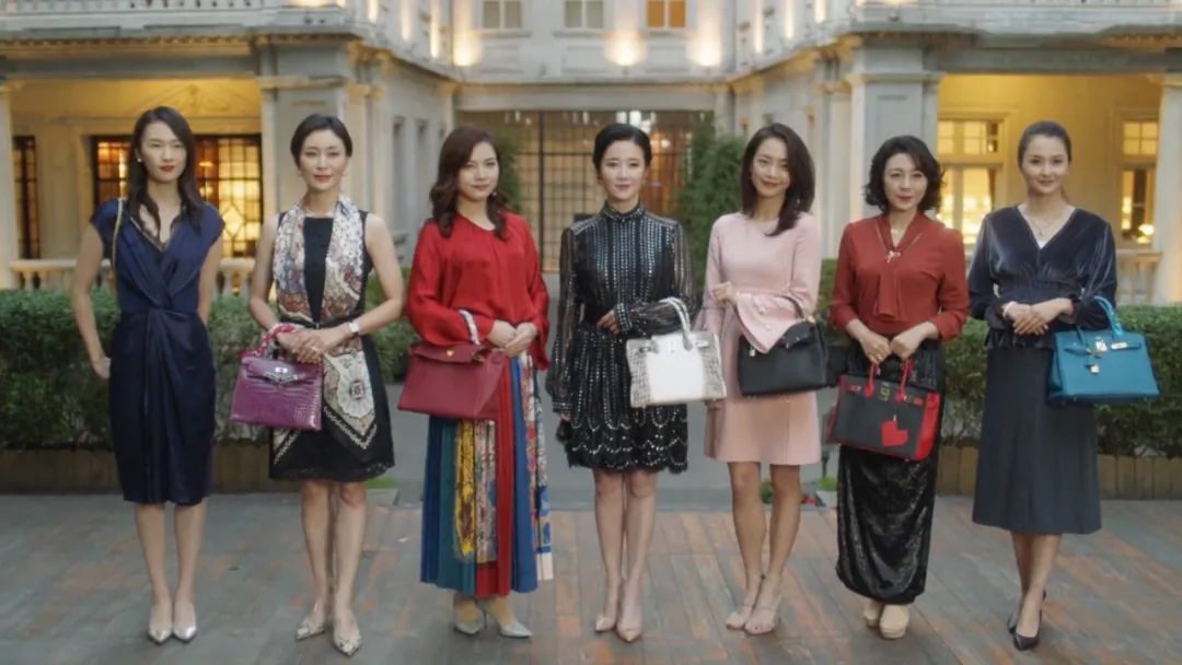 毛宁|“上海名媛群”被群嘲,网友:什么名媛,不过是假精致的“捞女”