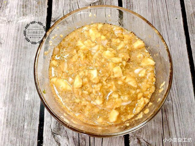 西葫芦▲夏天孩子最馋它，蒸一蒸就上桌，营养又简单，好吃不发胖