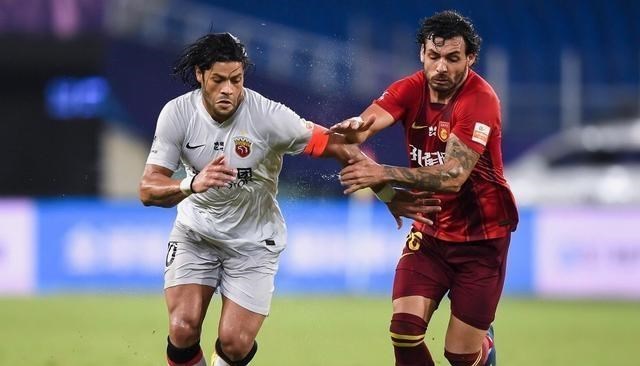 国足|不离开!国足“尴尬”归化核心明确表态,想要为国效力