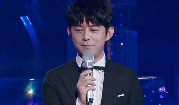 谢霆锋▲陈坤用耳机砸向谢霆锋后，两人7年从未同台，当时发生了什么？