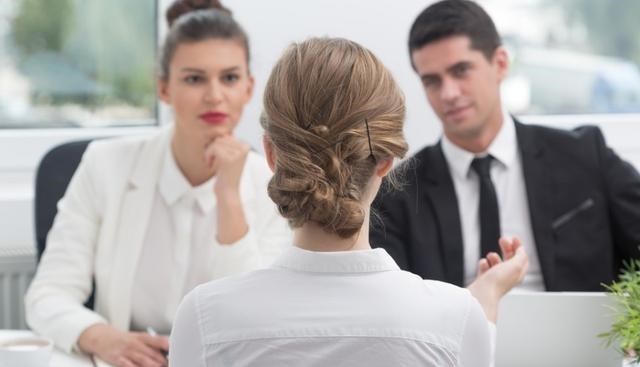 hr|业务大咖面试时谈好薪资，结果却被人事砍走一半，原来学历是硬伤