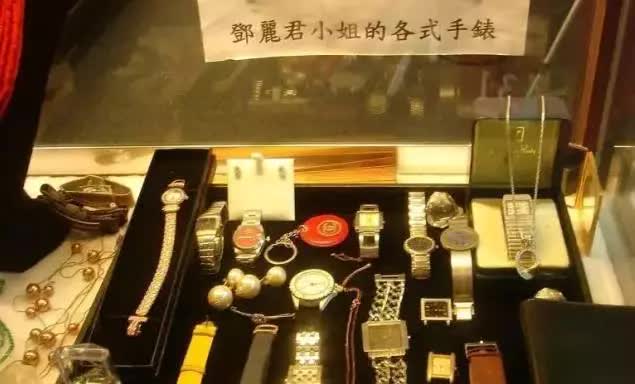 翡翠|出乎意料！歌神邓丽君生前竟收藏了这么多的翡翠珍宝