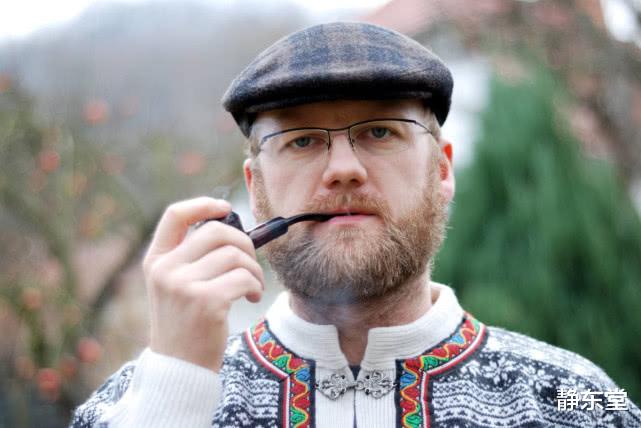 #衰老#男人开始衰老，身体会出现“1大2小2臭”，若没有，恭喜你还年轻