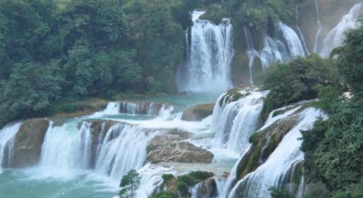 黄果树瀑布■国内这些美丽的瀑布，不去后悔，去了就不想回来了