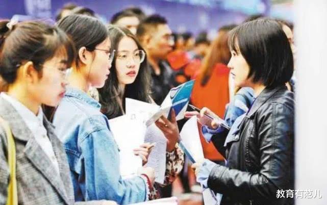 『高校』今年高校里“最惨”不是大四毕业生,而是他们!