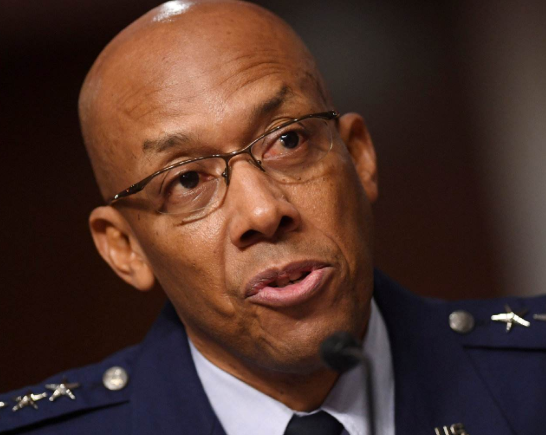 【美国】98票无一人反对,特朗普做出一个大胆的决定,没想到再获空前胜利