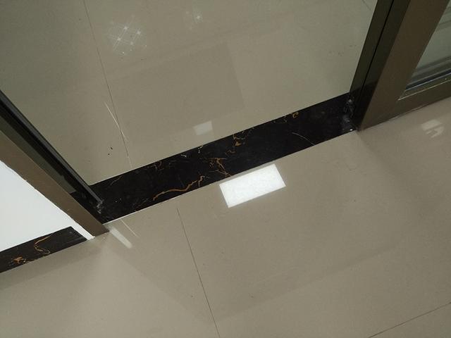 |新房5W硬装效果，粉刷大白墙不吊顶，就差家具的进场直接入住