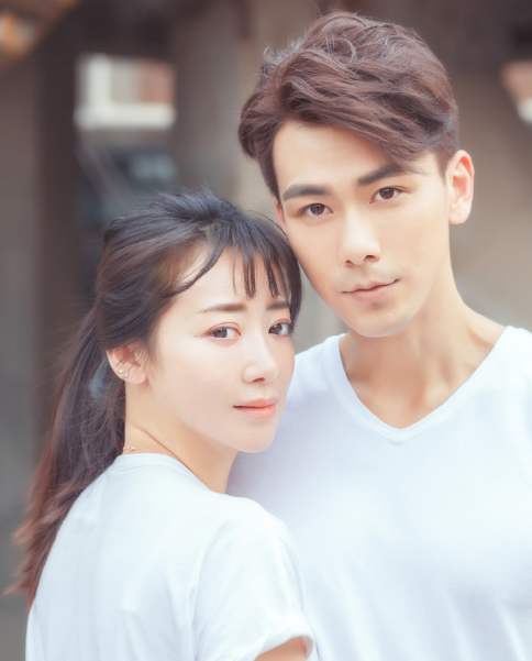 【陈紫函】陈紫函都已经45岁了，竟依然风韵犹存，难怪戴向宇如此宠爱她