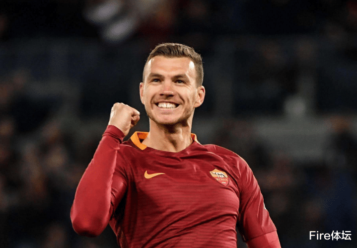 尤文图斯|罗马5-2令尤文遭遇暴击！34岁锋霸堪称全能，无缘搭档C罗真是可惜