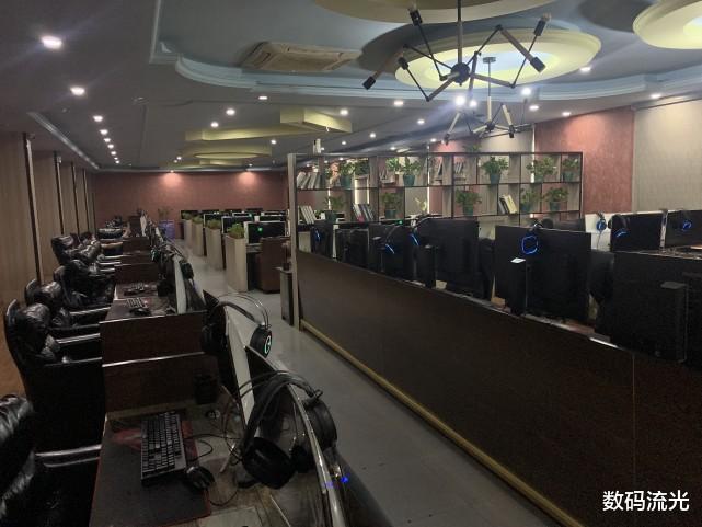 |网吧电脑不能玩游戏，原来是网管捣的鬼，愁坏了老板：赶紧滚蛋！