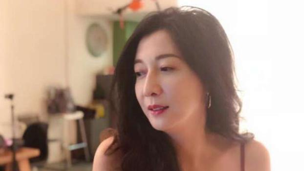 #陈都灵#成龙刻骨铭心的初恋:若娶她,我愿短命十年,都是我害了她