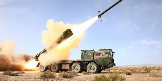 火箭炮|12管远程火箭炮抵达边境,射程覆盖印军指挥部,莫迪这下终于怂了