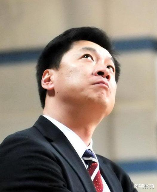 「广东男篮」CBA今天上演6场焦点之战！杜锋带队复仇马布里，李春江要一雪前耻