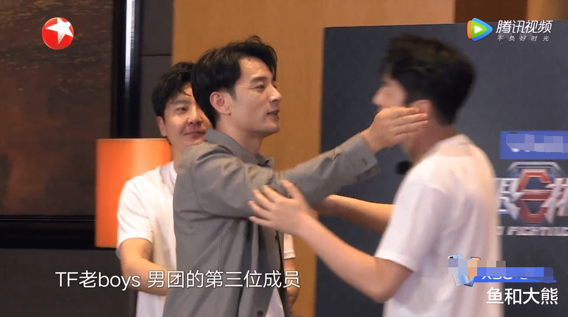 郭京飞|《极挑6》彻底放弃治疗？郭京飞雷佳音照剧本念台词，装都不装了