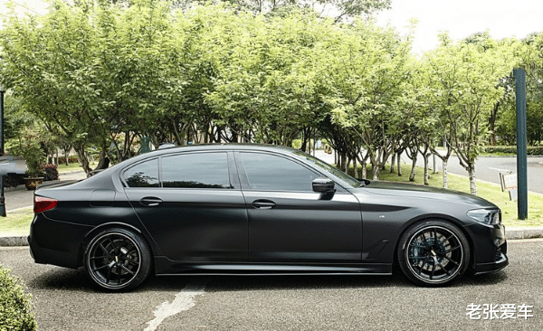 宝马5系|开出去比奥迪A6L有面子，车长5米1，如今连跌了7万，迷倒一片