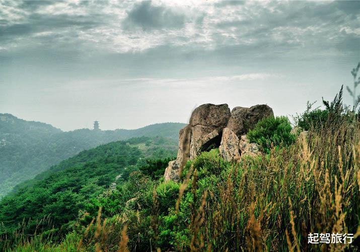 白石山|国庆游泰山别再人挤人，还有一条人少的隐蔽路线，看不一样的好风景