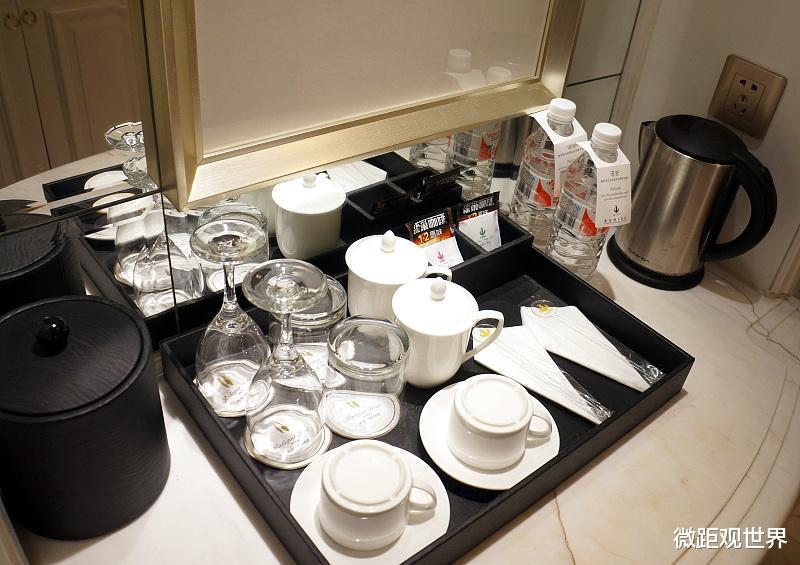 苗寨|建议中老年人：旅游住酒店，谨记“3不碰5要带”，住店睡觉更踏实