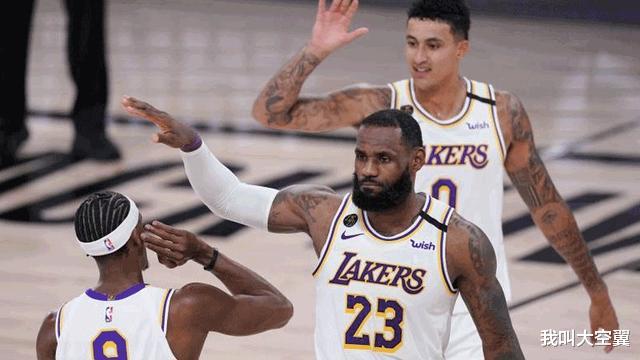湖人队|快船和湖人，谁更有机会晋级决赛？球迷给出了意见，且大局已定