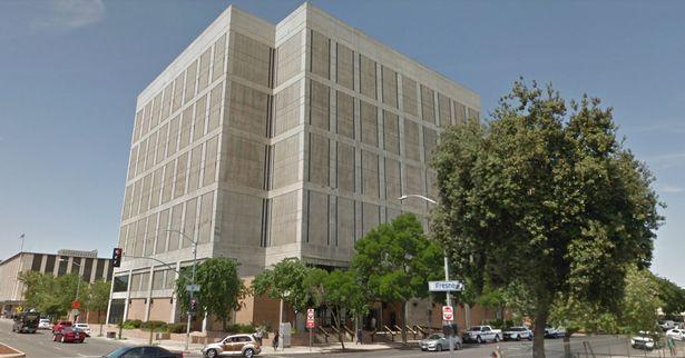 冈萨雷斯▲美国女狱警和囚犯发生关系，还给囚犯带酒，遭到解雇面临牢狱之灾