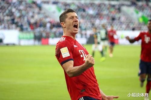 欧冠|莱万本赛季联赛进34球欧冠进11球，C罗联赛进28球欧冠2球，梅西呢