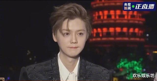 李易峰|央视“照妖镜”下的男星：李易峰皮肤黑发福，朱一龙太瘦显老态
