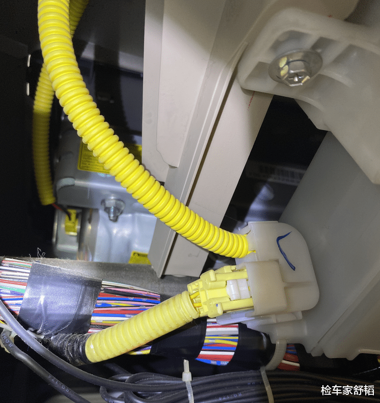 长安逸动|两万买台8万公里的丰田花冠，一颗螺丝都没动过，这次真是捡漏了