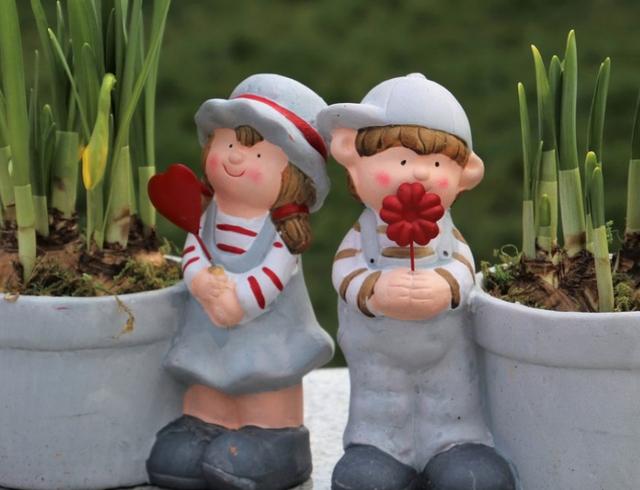 大学|已“泛滥成灾”的2个大学专业，毕业工资不到三千，前途一片迷茫