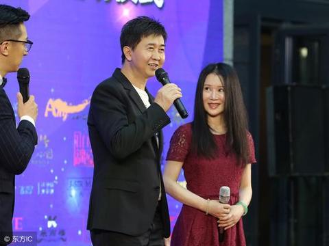任静|付笛生老婆老到认不出,儿子成了总裁,全家住着上亿四合院