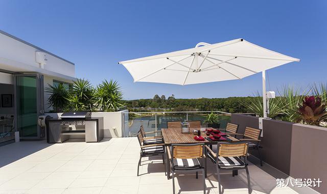 |顶楼送了大露台，与其放着浪费，不如建个移动阳光房，又美又实用