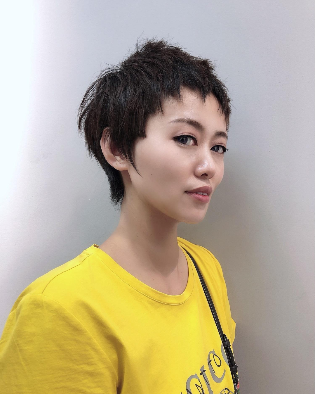 护肤|越剪越显小发型22款