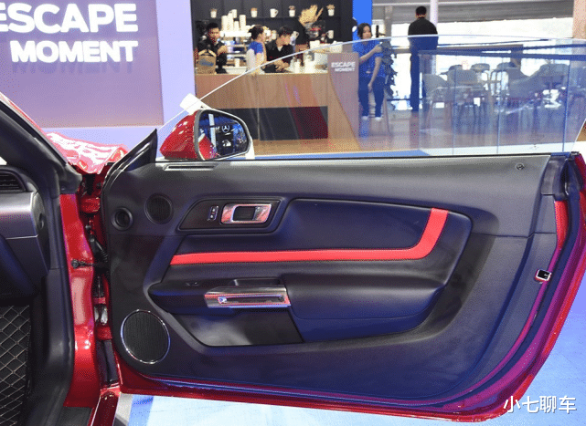 马力■福特跑车中的“顶梁柱”！长近4米8，爆466马力+10AT，零百6.3秒