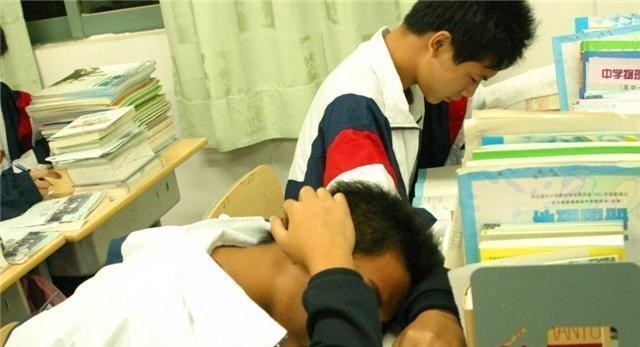 大学|如果您在乎孩子的未来，请您继续用金钱作为奖励这种教育方式？