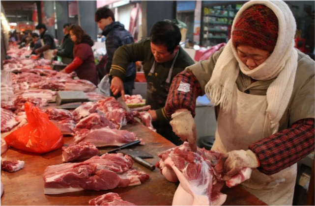 马云|猪肉遭遇“滑坡大跌”，要跌回“15元时代”了？附27日猪价