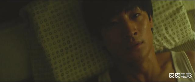 李帝勋■韩国人又破了我们想象的尺度，这部电影里这个贫富悬殊的世界，令我咋舌