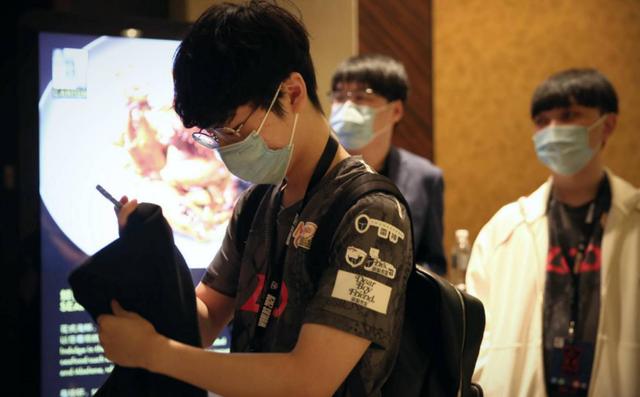LGD|TES碾压DRX，Deft被阿水压着打，文森特却说LGD才是大赢家？