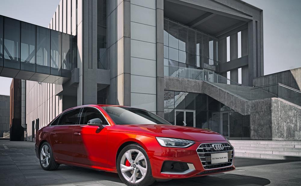 『奥迪A4L』奥迪的骄傲是它，车内安静如图书馆，百公里加速6.6秒