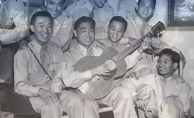 飞行员|抗日战争时期中国第一代战斗机飞行员1700人集体赴死，无人生还！