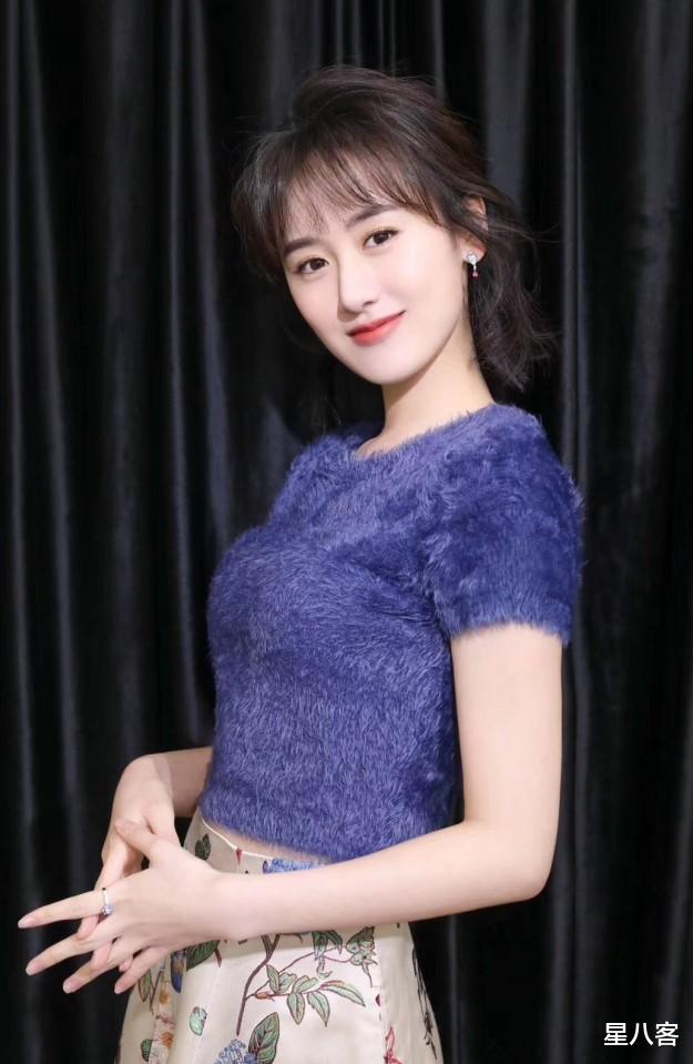 琉璃美人煞|《琉璃美人煞》女主精修海报颜值和剧里实际颜值差别有点大