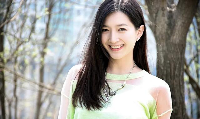 江疏影|胡歌、江疏影为何刚官宣就分手？本以为情投意合，原来另有隐情！