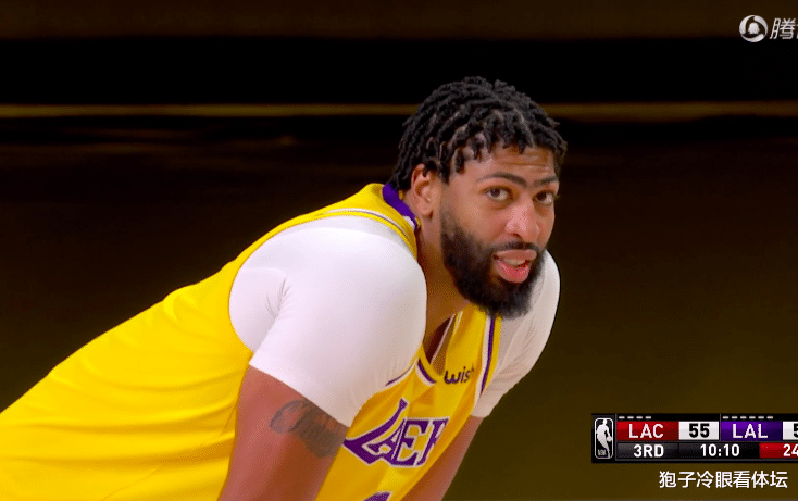 湖人队|湖人赢球失意者 0分0板0助0断0帽 王牌直接跌出轮转 一战成观众了