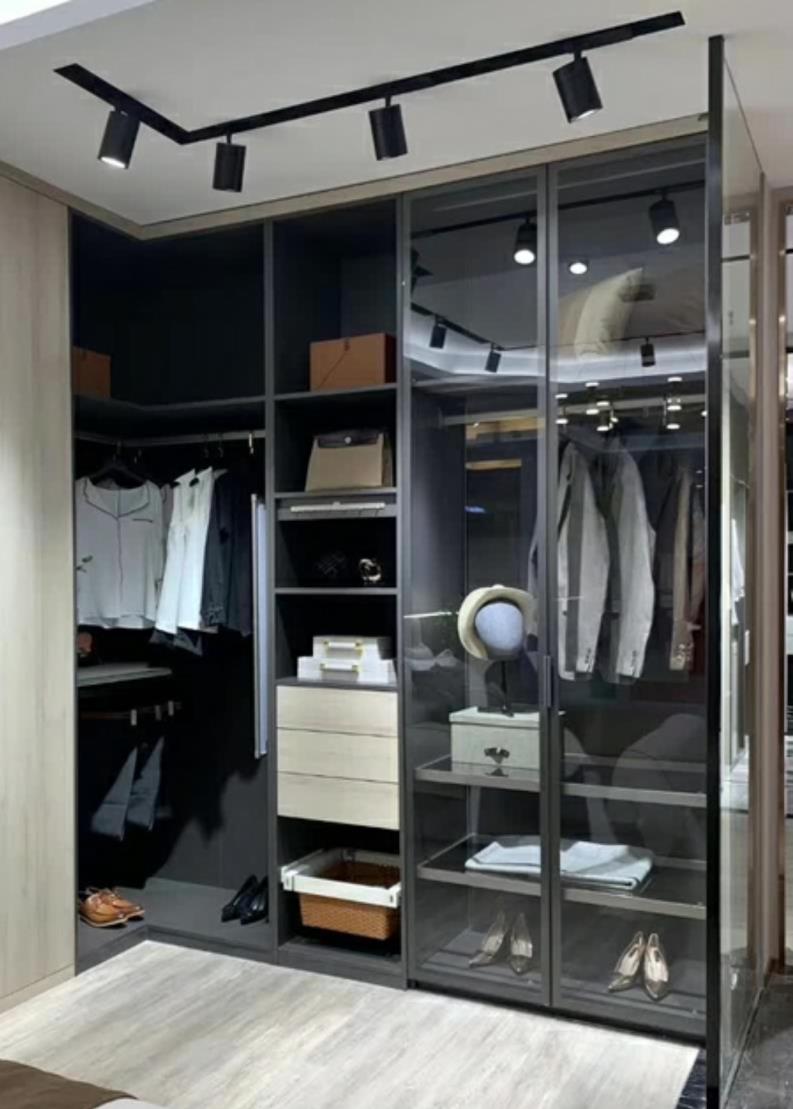 【】去了邻居家才发现，没地方做鞋柜还能这样搞？！