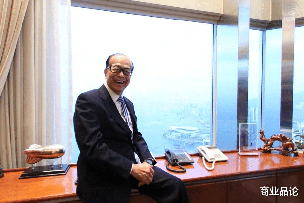 李嘉诚|李嘉诚把英商赶出中国,今李嘉诚去他故乡投资,他却来中国投千亿