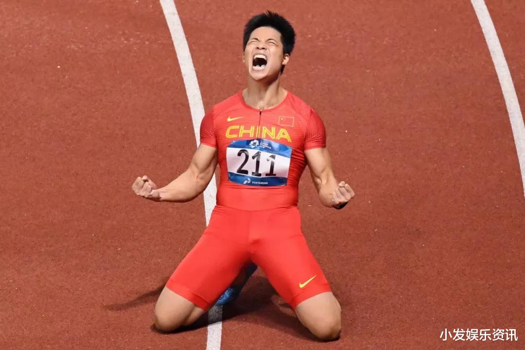 苏炳添▲苏炳添3000米13分38秒！网友讽刺：这是什么跑？你确定是运动员的？