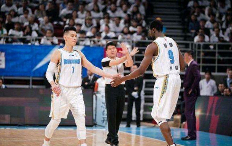 『广东男篮』CBA消息速递！杜锋找到马尚替身 辽宁引进八帽神塔 重启或再延期！