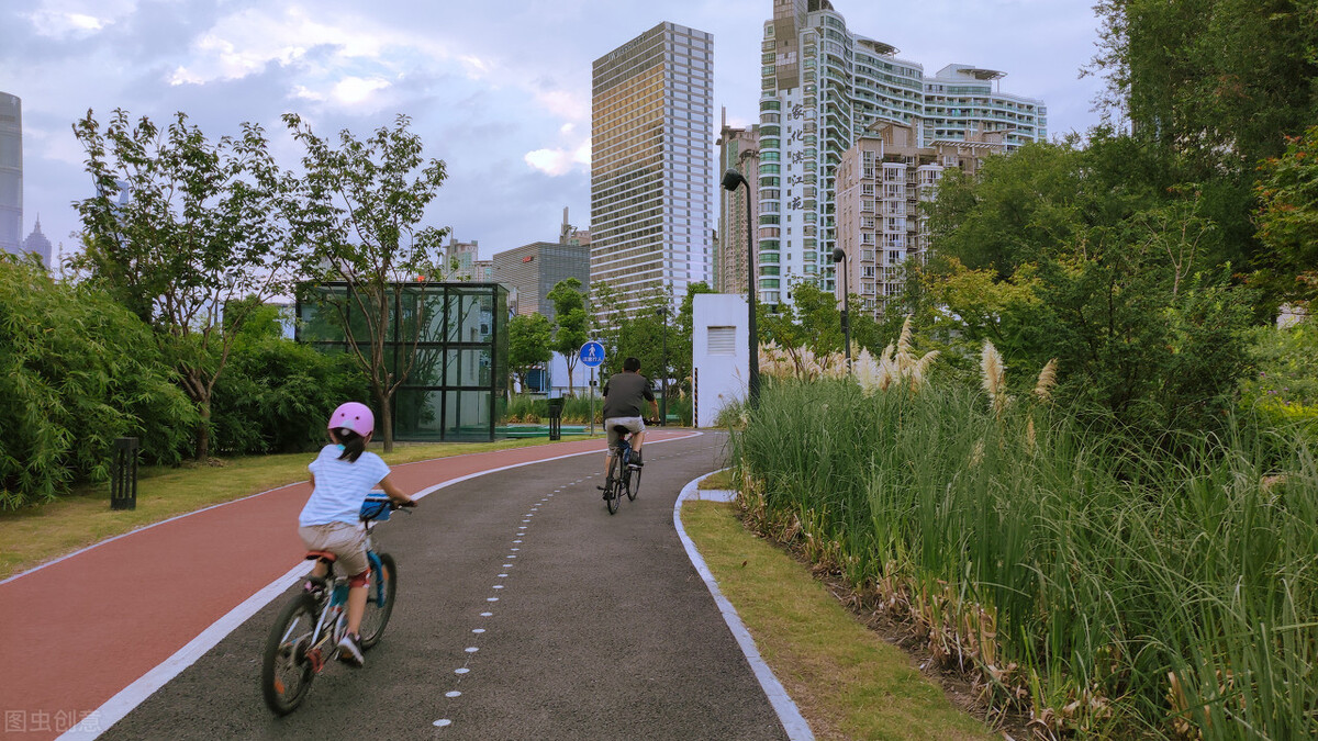 滴滴出行|高德拉拢50个平台不抽流水叫板滴滴，网约车市场还有一战！