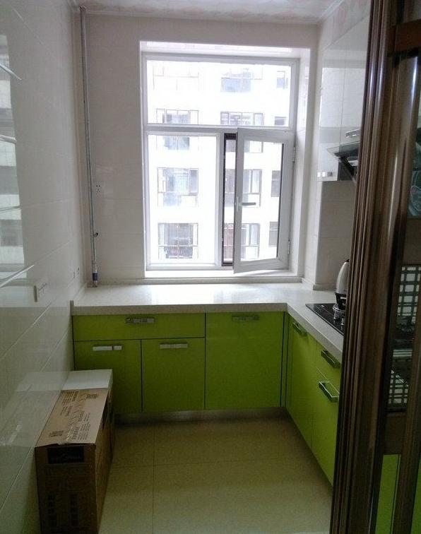 【木工】3个月完成装修，电视背景墙好看，木工打的柜子简单实用！