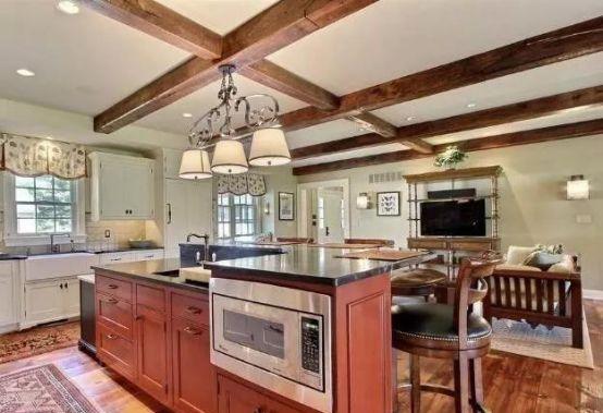 【】为什么国外装修地面都不铺瓷砖，听完专业人士分析，太多人搞错了