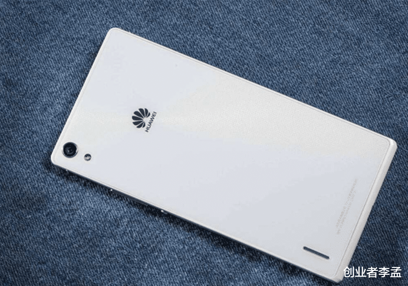 「背水一战」为什么华为手机跑分低一些，但是实际体验却非常好？