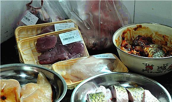 []5.1回老家，妈妈家一日三餐变成了这样，害得我“有家不敢回”！