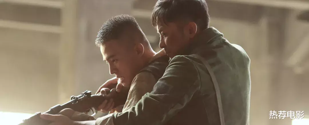 八佰|《八佰》票房飙破8亿元，最亮眼的一位演员不是王千源而是他！